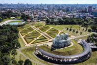 Imagem do Jardim Botânico de Curitiba, um dos principais cartões-postais da cidade, projetado pelo arquiteto e urbanista Jaime Lerner