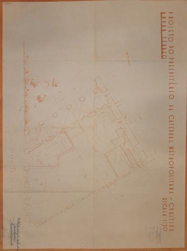 Projeto do Presbitério da Catedral Metropolitana de Curitiba. A Catedral Basílica de Curitiba, inaugurada em 1893, foi projetada pelo arquiteto francês Alphonse Conde des Plas, com execução do engenheiro Giovanni Lazzarini.